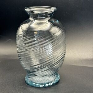 Blue Hued Optic Swirl Art Glass‎ Vase